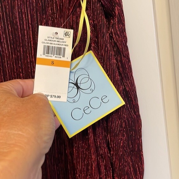 CeCe Metallic Tie-Sleeve V-Neck Blouse Red Size Small - Picture 3 of 7